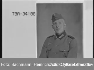 Portrett av tysk soldat i uniform. Herbert Höppner.