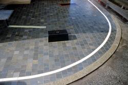 Kiste [Installasjon - andre teknikker]