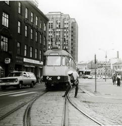 Ekebergbanen. Motorvogn 1021 penses inn i sporsløyfe 2 på Je