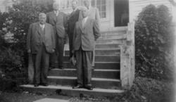 Besøk på Prestagarden..(Se Romsdalsmuseets årbok 2001)