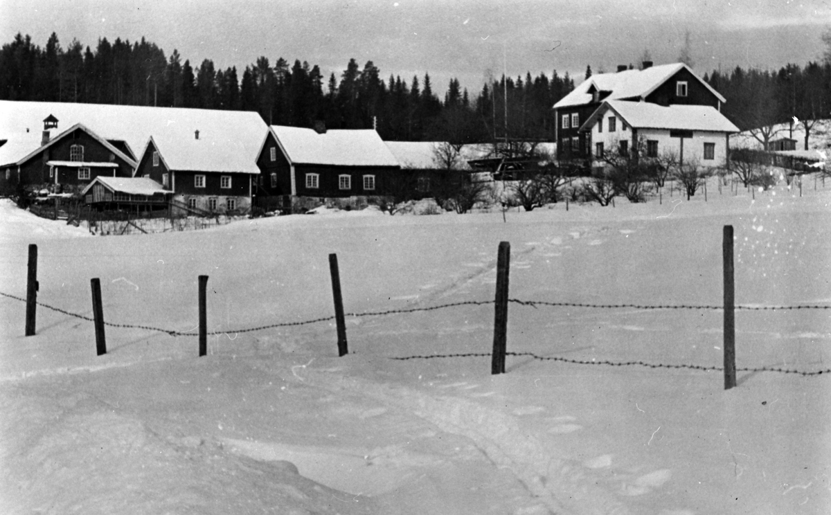 Eksteriør, Alhaug østre, ca. 1960, vinter.