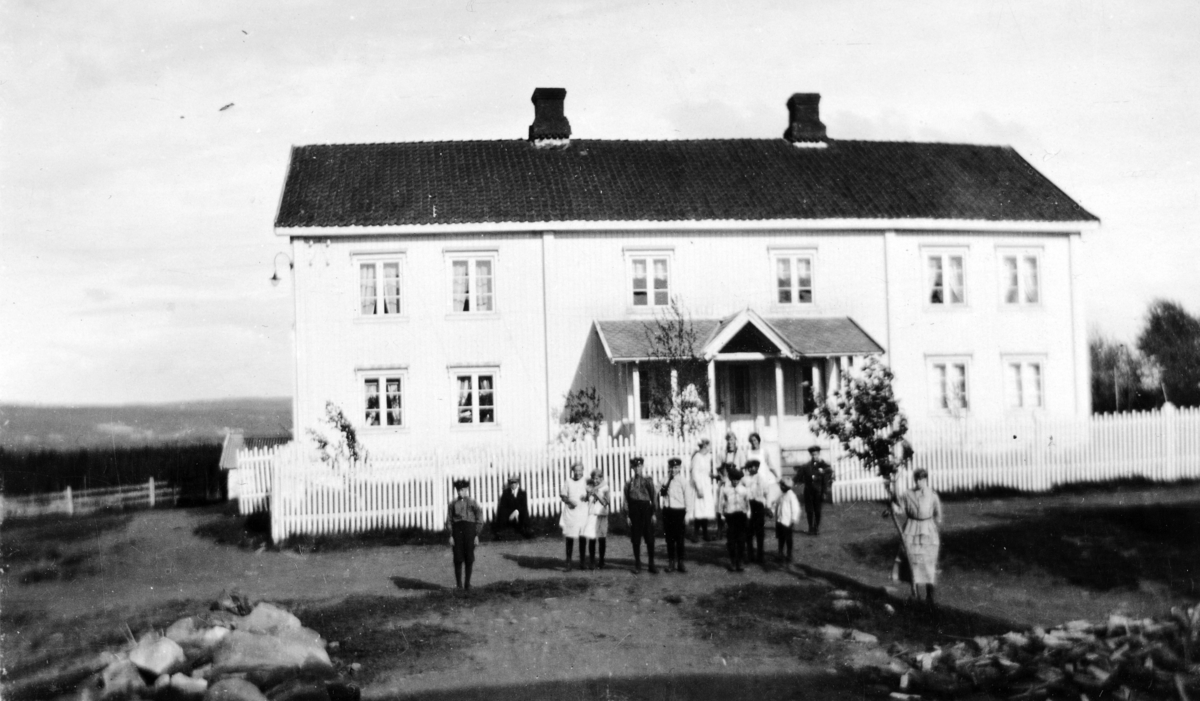 Bryhni nordre, hovedbygningen, ca. 1915