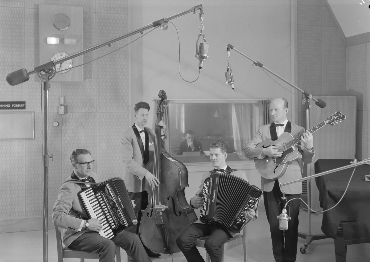 Helge Grande, kvartett i NRK's studio