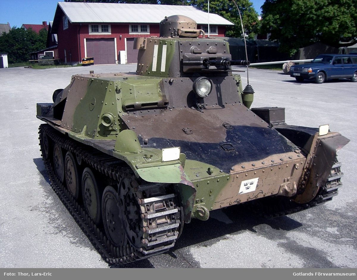 Stridsvagn m/37