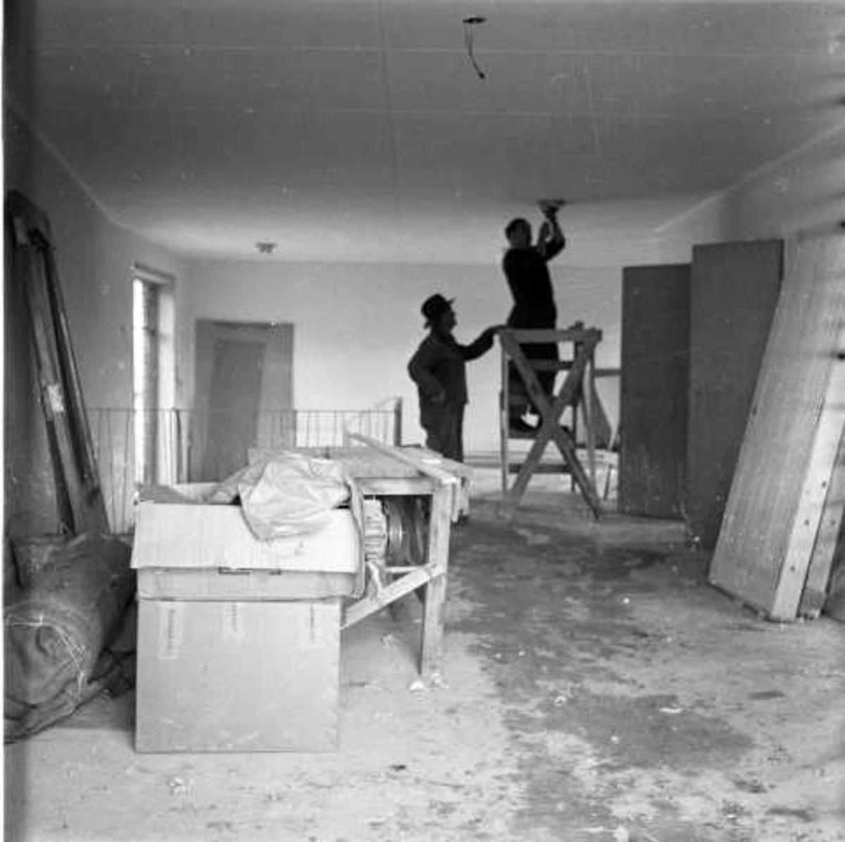 Bygging av Skjetten skole, Skedsmo, Akershus 1956.