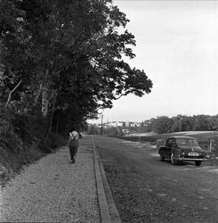 Bil på vei. Juli 1959.