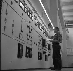 Holmen Brug i Hokksund, Øvre Eiker, Buskerud, 02.10.1958. In