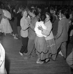 Finnskogen, august 1956. Marken. Dans.
