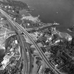 Oslo, 02.05.1959. Flyfoto fra innfartsveier og drabantbyer.