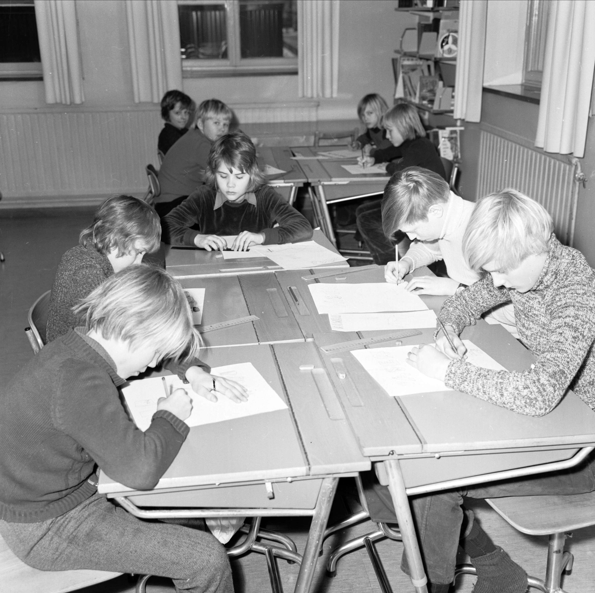 "Skräppåsar i Tierp", skolundervisning, Tierp, Uppland februari 1973