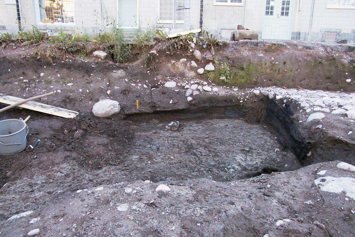 Undersökningsyta, arkeologisk undersökning i kvarteret Örtedalen, 
Uppsala 1999