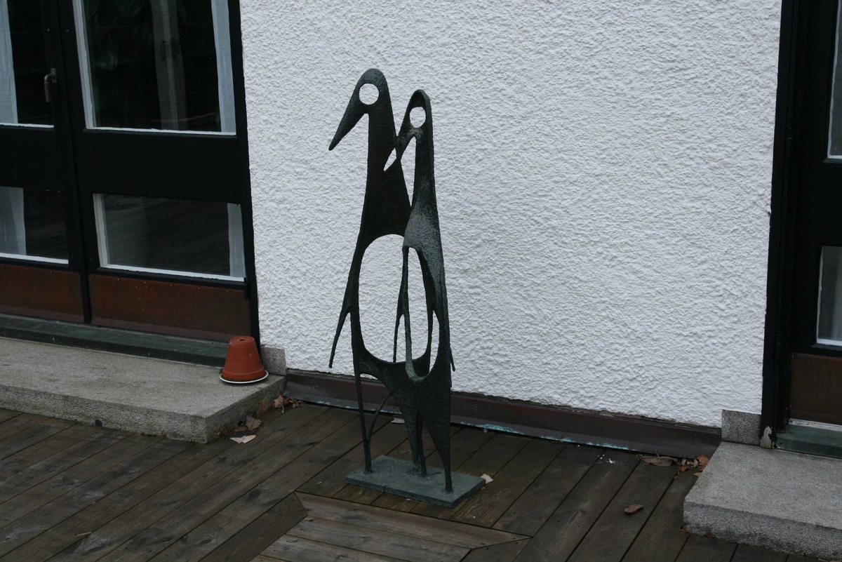 Skulpturen Fåglar, Eriksbergskyrkan, Eriksberg, Uppsala 2008