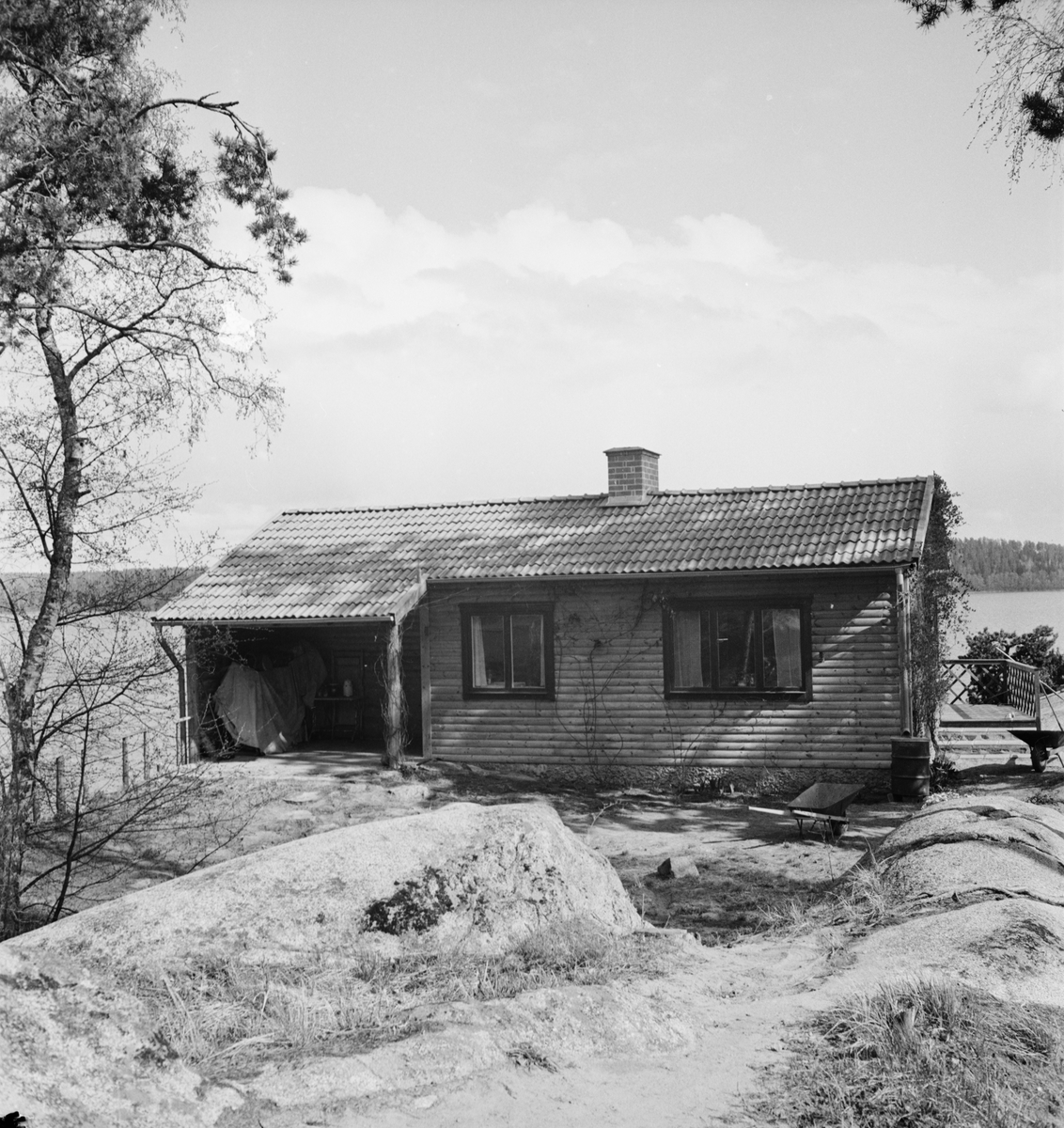 Urmakare Hemlins sommarstuga vid Ekoln, Uppland 1953
