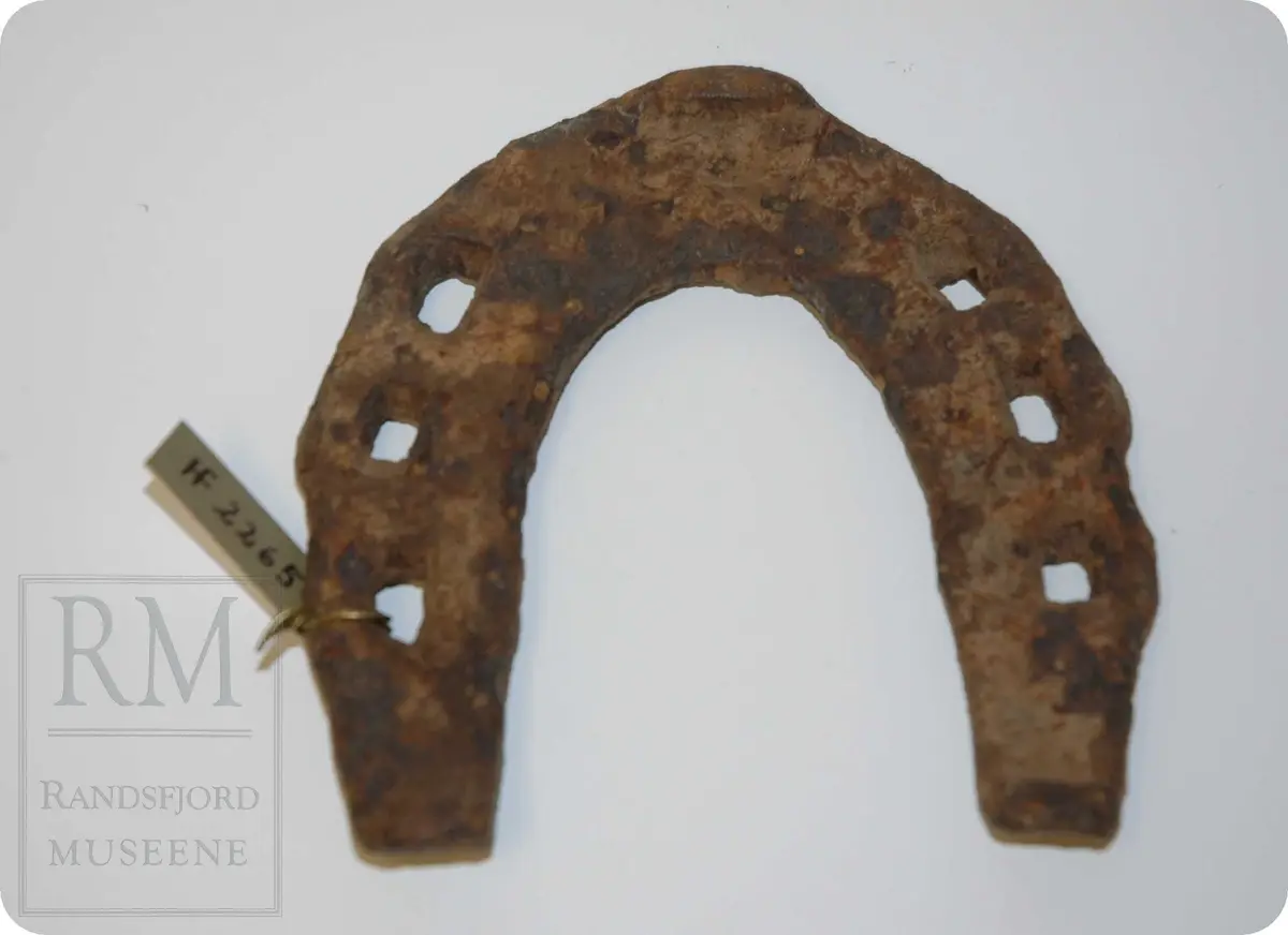 Hestesko - Hadeland Folkemuseum / DigitaltMuseum