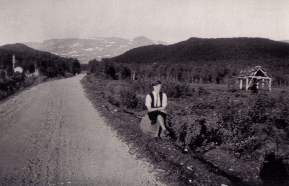 Samling fotografier etter Olga Beldo f. Eliassen
