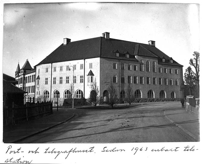 Text på kortet: "Post- och telegrafhuset. Sedan 1963 enbart telestation".