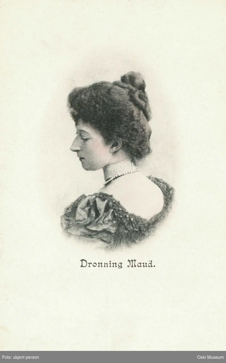 portrett, kvinne, dronning, vignettert brystbilde, profil