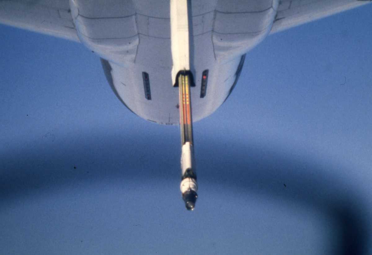 Amerikansk fly av typen KC-10 Extender med utstyr for drivstoff- påfylling.