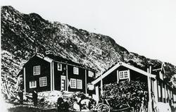 Bjøberg før ombygginga som var i 1880-1884. 88/2
Fotografiet