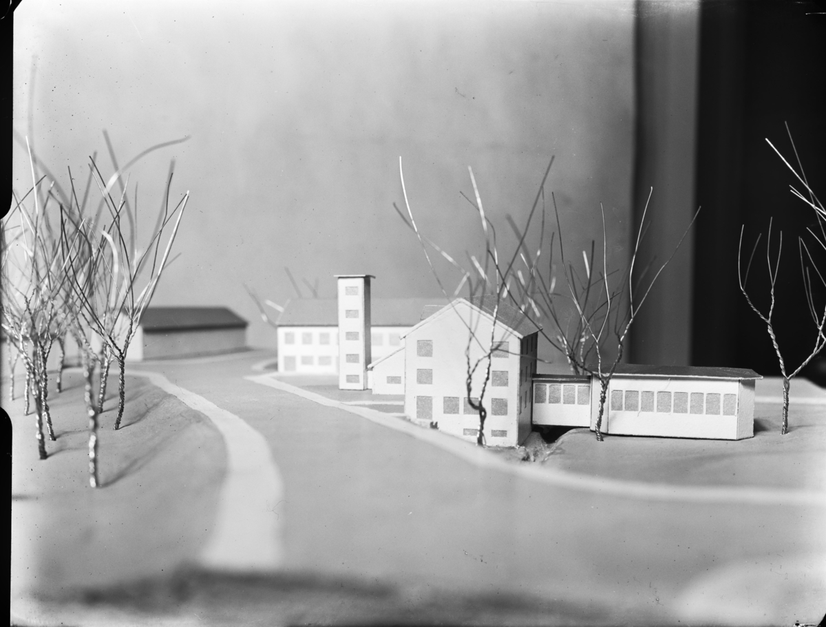Modell av kommunalhuset i Oskarström efter ombyggnad