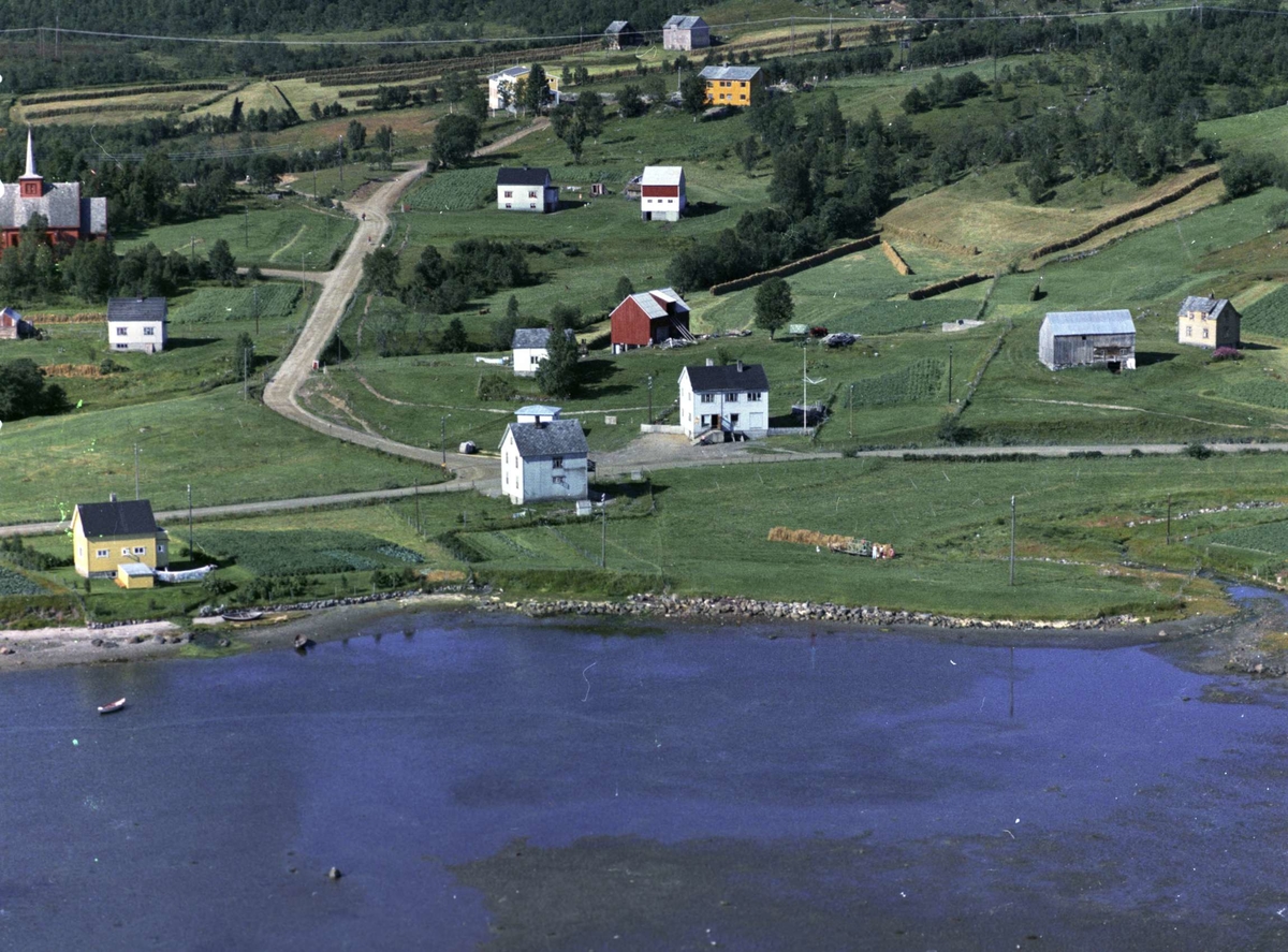 Flyfoto fra Sørvik.