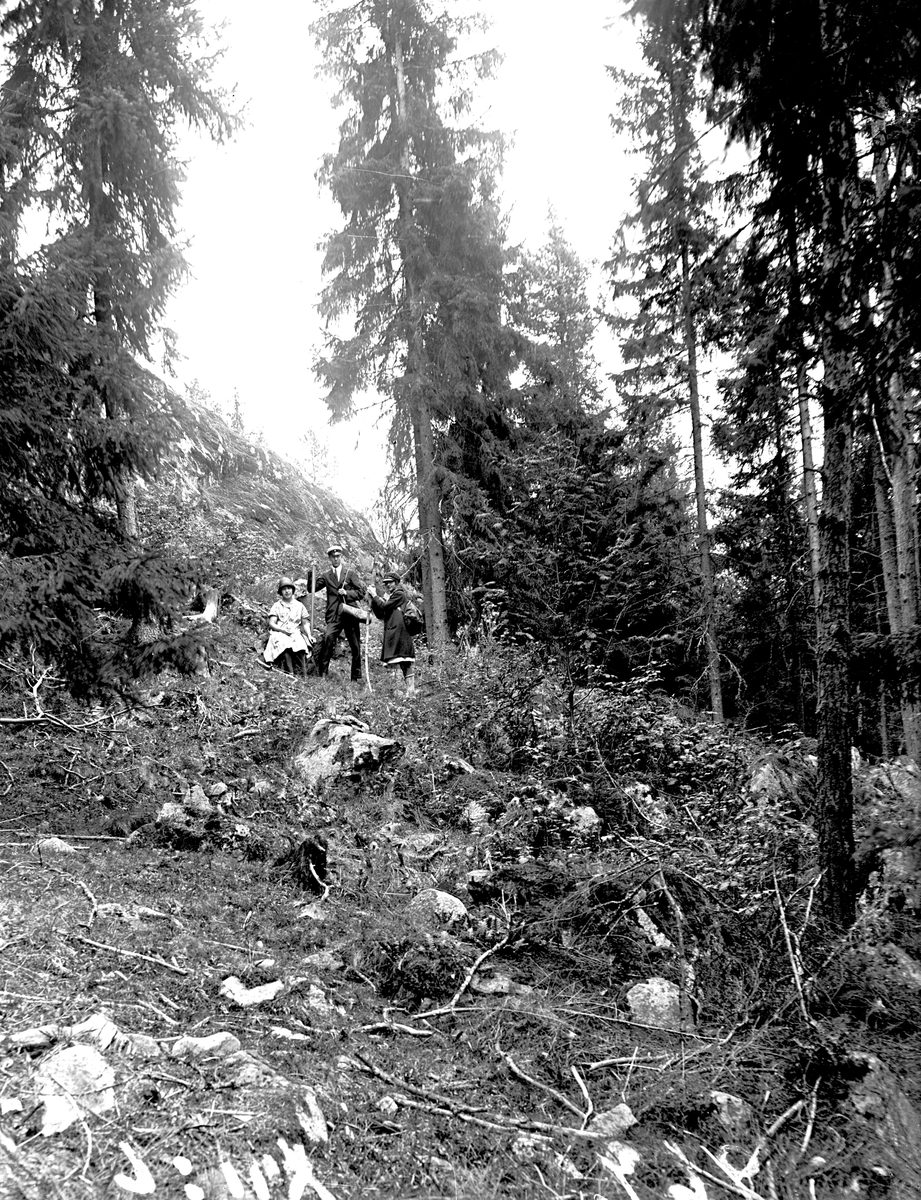Korslöts skans Borgklippan från söder 1926. Fotograf KJ Österberg.
