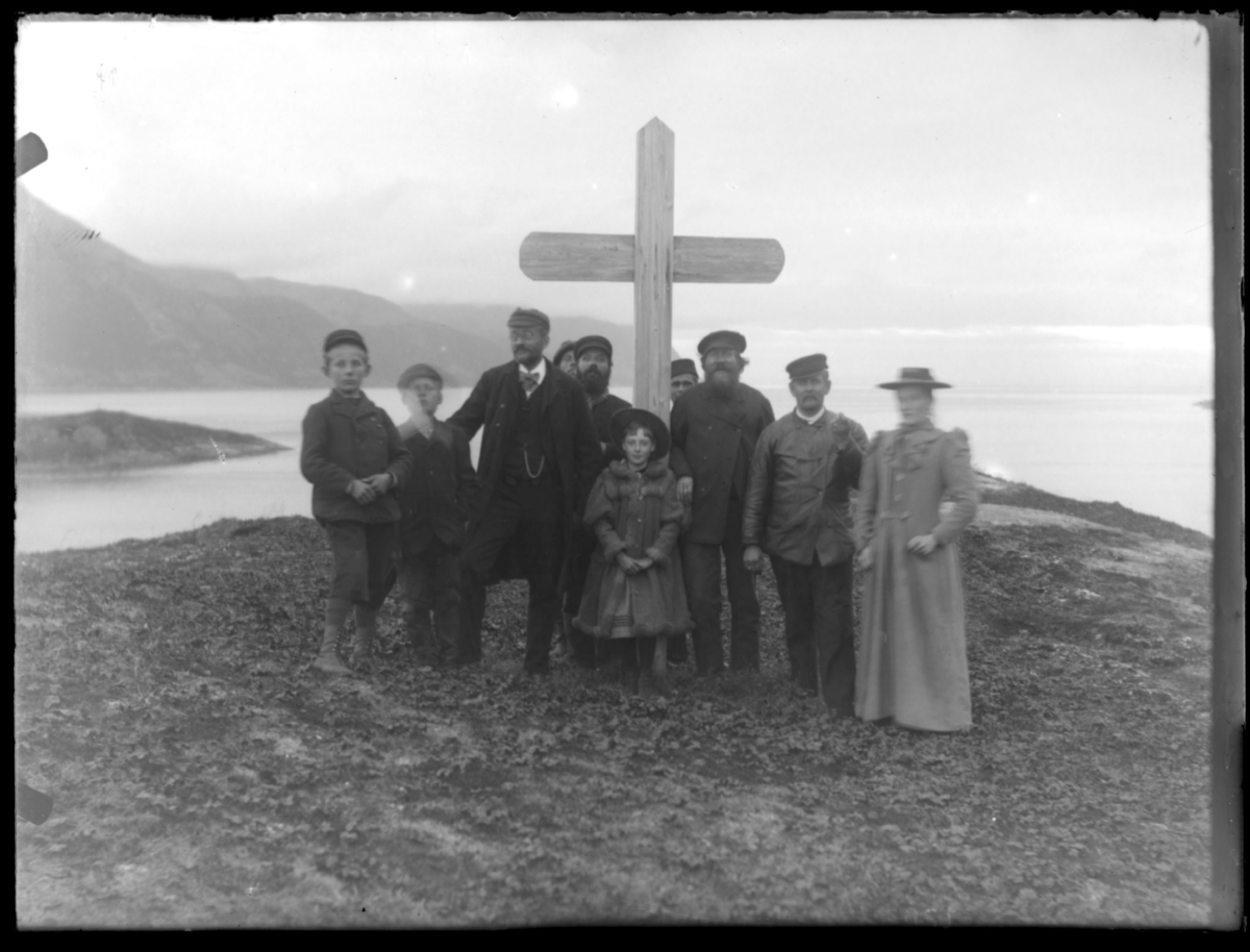 Kirkholmen, Bergsfjord 1895