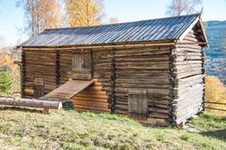 Låve fra Dortehaugen, husmannsplass under Sata,  Ål Bygdamus