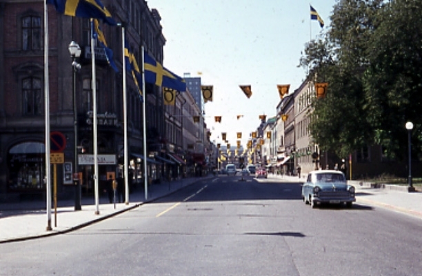 Drottninggatan söderut från Stortorget.