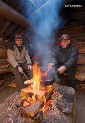 Fra temadagsopplegget «Fra stubben til tømmervelta» ved Nors