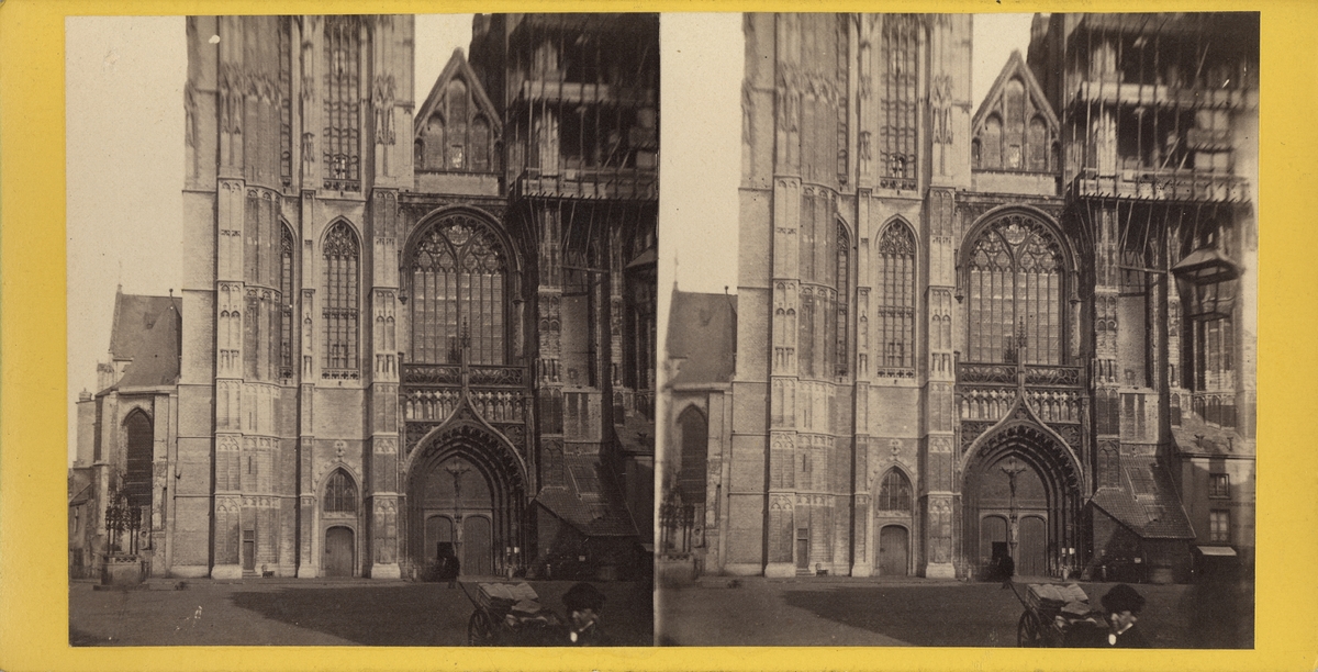Stereobild av porten till Notre Dame, Anvers.