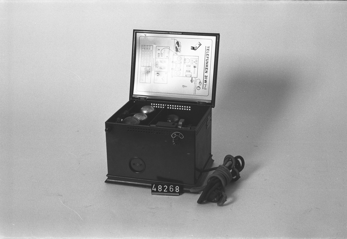 Radiomottagare, Telefunken 31W, 125 V 40-60 per.