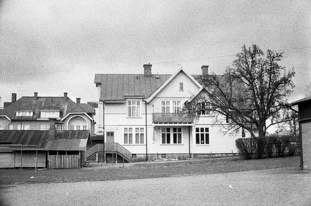 Ett bostadshus vid Rydheims tryckeri i Huskvarna.