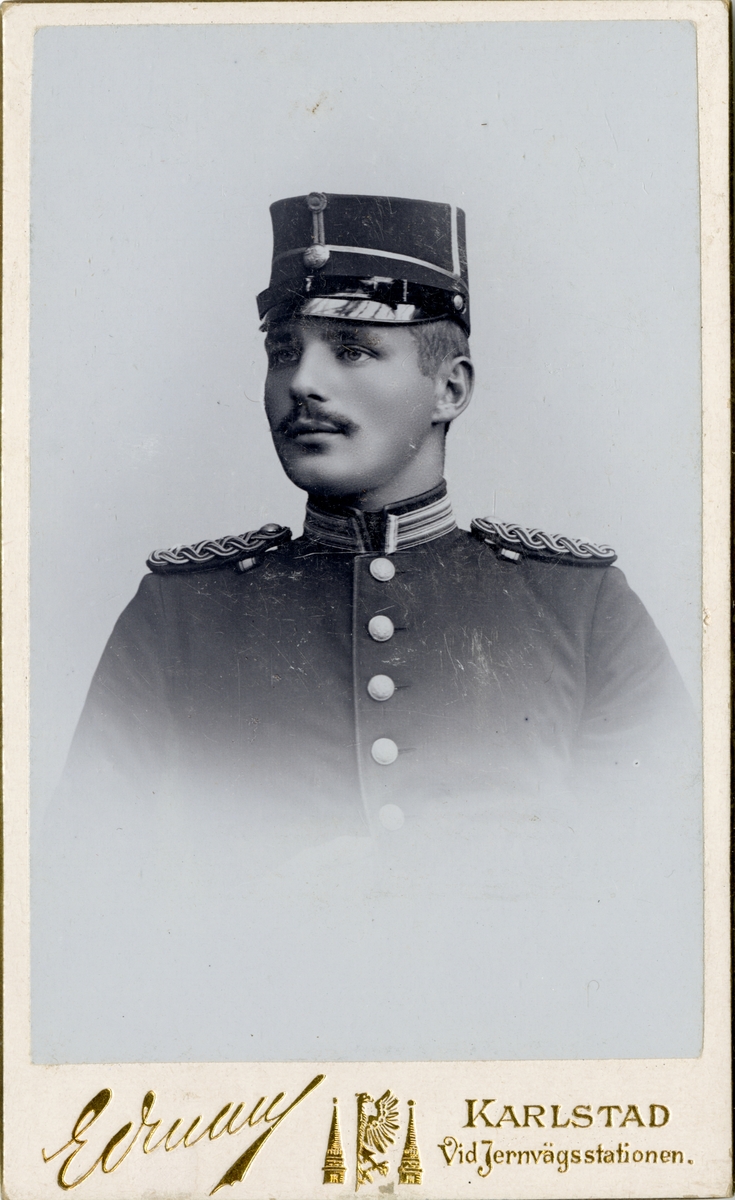 Porträtt av Ivan Falke, löjtnant vid Värmlands regemente I 22.