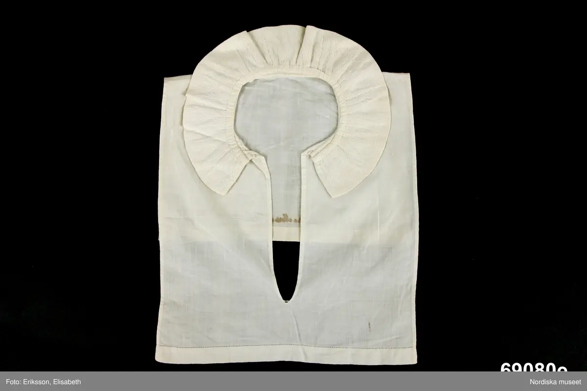 Halskläde - Nordiska museet / DigitaltMuseum