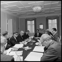 Legemøte på Admini.