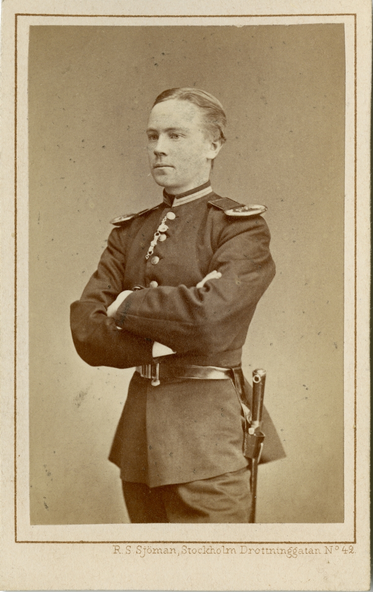 Porträtt av Edvard Theodor Liljencrantz, löjtnant vid Södermanlands regemente I 10. Se även AMA.0007943.