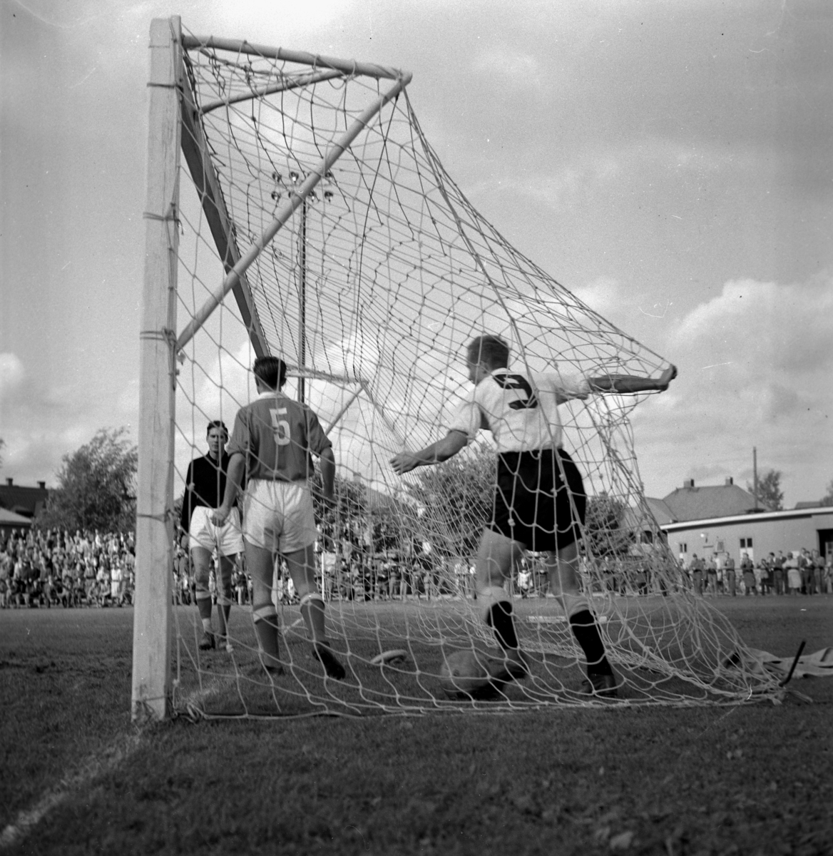 Fotboll ÖSK - Södertälje.
13 september 1955.