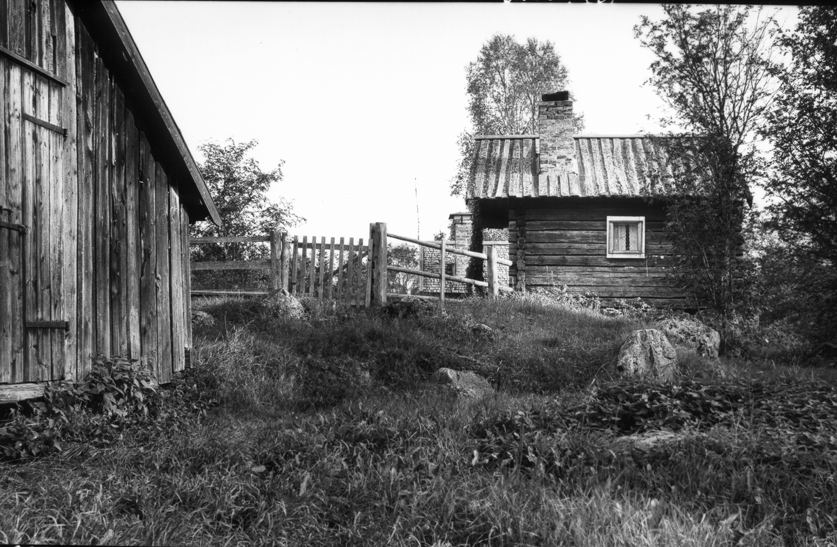 Slättans fäbod i Valbo socken. Kan vara del av Bäcks fäbodar några hundra meter ifrån Slättan.