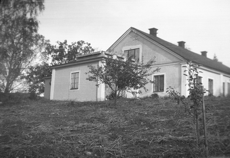 Foto på flygelbyggnad, Åryd bruk.
