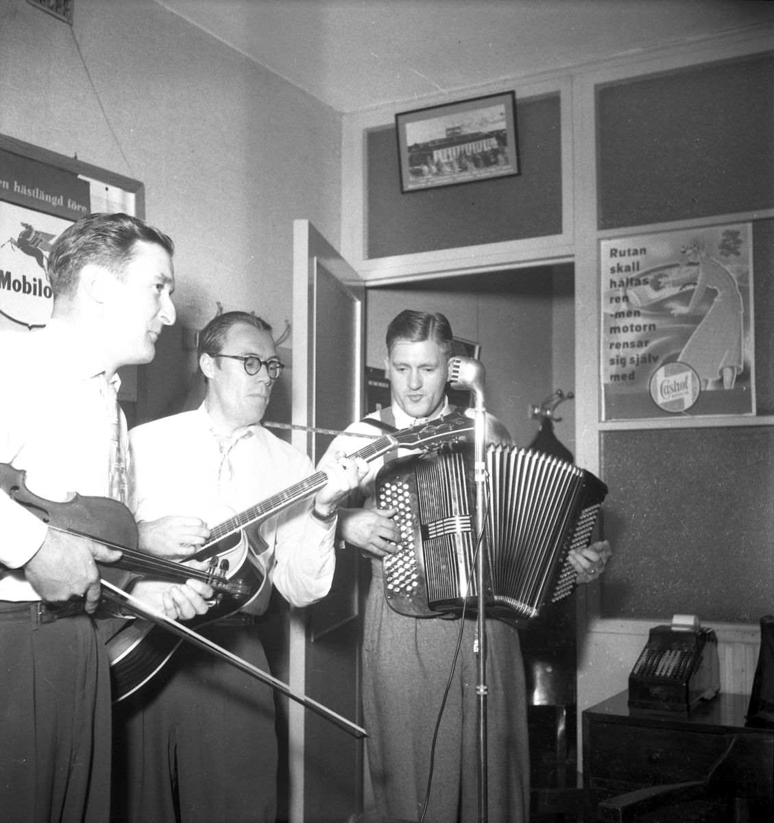 Musikunderhållning. 17 september 1950.




