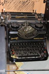 Skrivemaskin
