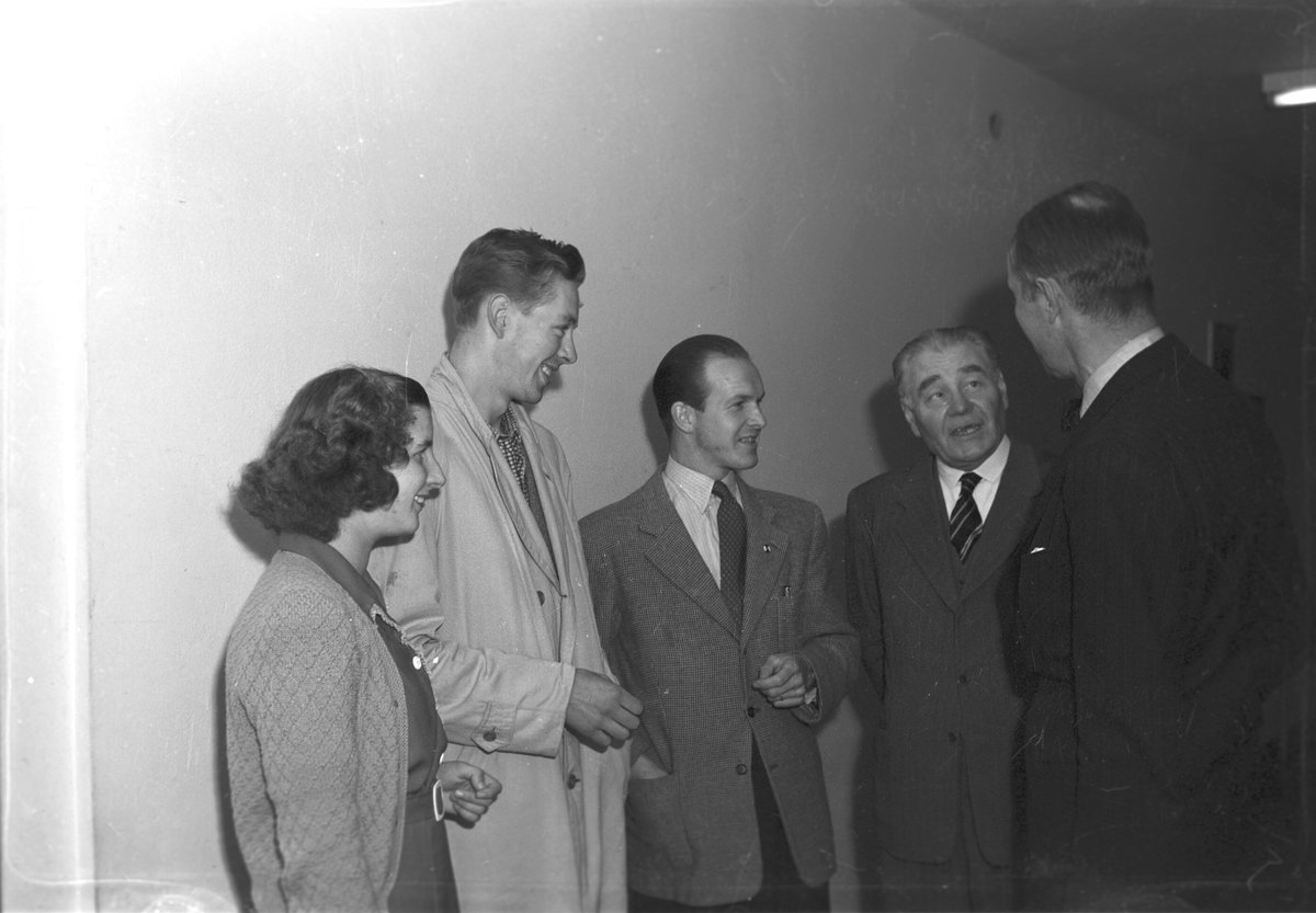 Politisk diskussion på Folkets Hus. September 1948.
