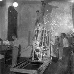 2 millioner volt likestrømsspenning første gang fremstilt ku