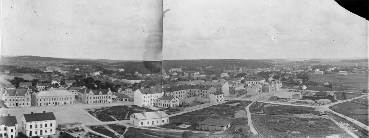 Köping från kyrkotornet efter branden 1889.