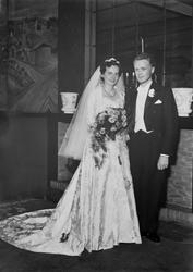 Arkitekt Per Anders Hofstad med brud