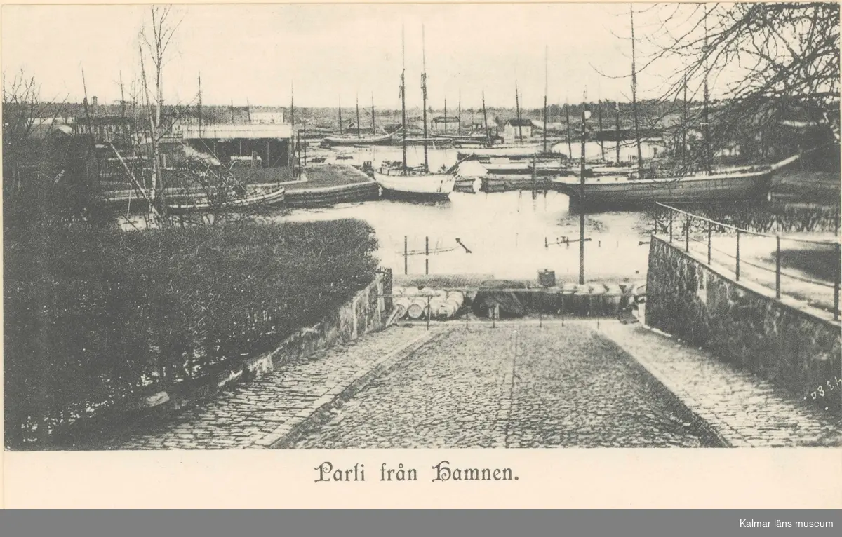 Parti från hamnen i Oskarshamn.