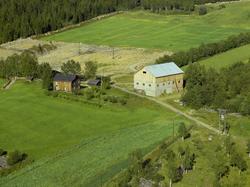 Bjørkeli, småbruk, ny låve, Øverbygda, Østre Gaudal