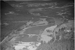 Oversiktsbilde Hunder, Øyer, 14.08.1953, Lågen, gårdsbruk, ,