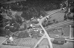 Øyer kommune, Tettstedet Tretten, Til høyre er en del av sta